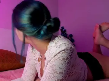 Bongacams Watch Live Sex Cams of m1sss1nful