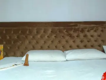 Bongacams Free Porn Cam of aylinhoney