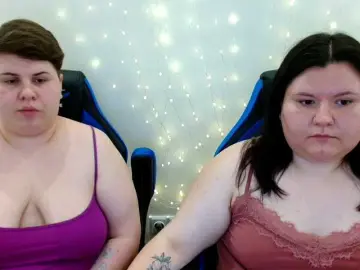 Bongacams Live Sex Cam of BeckyAndEllen