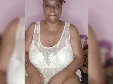 Bongacams Live Sex of Carolnti