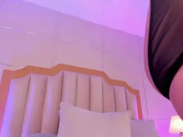 Bongacams Best live sex cam show of MaddieParker