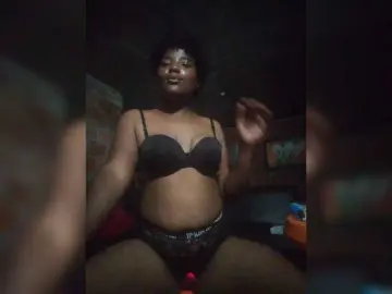 Bongacams Private Sex Chat of EmiliAddams