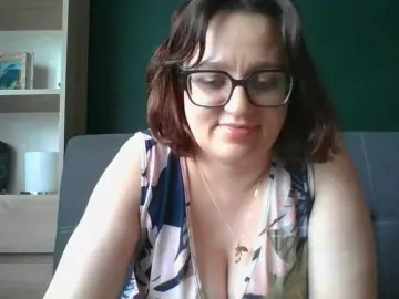 Bongacams Watch Live Sex Cams of sensualParis