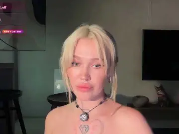 Bongacams Live Sex Cam of goldenalinee