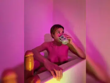 Bongacams Best live sex cam show of LunaCarmel809