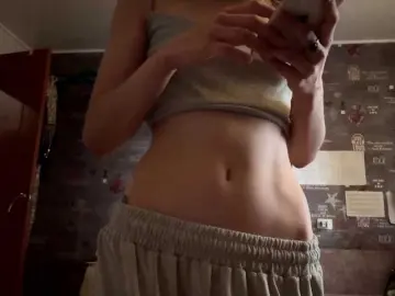 Bongacams Free Porn Cam of SharieHirstein