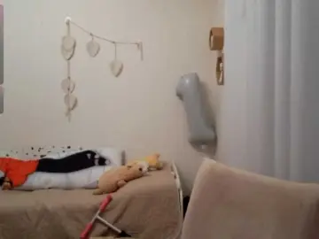 Bongacams Sex Cam of MyrleHenggeler