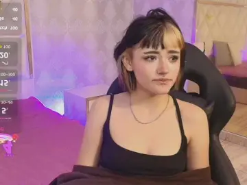 Bongacams Sex Chat of Cloee-tay1