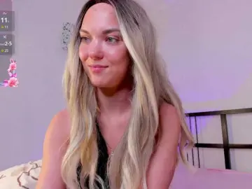 Bongacams Live Sex Cam of FloraAmbers