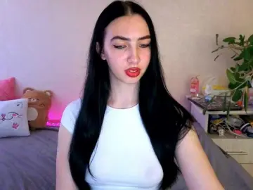 Bongacams Watch Live Sex Cams of WildKittenX