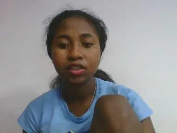 Bongacams Private Sex Chat of Marinah1a