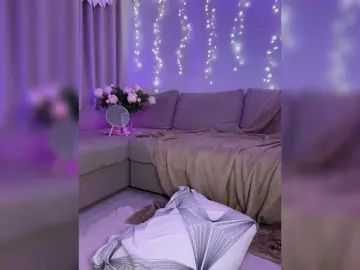 Bongacams Free Porn Cam of DearAmiira