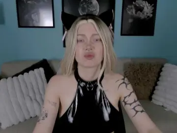 Bongacams Free Live Porn of DragonFlya
