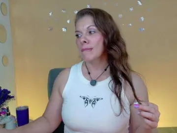 Bongacams Adult Webcam of Quinn-Darly