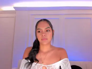 Bongacams Nude Webcam of SaphiraJames