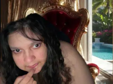 Bongacams Free Live Porn of DUMBHOEMELANIE