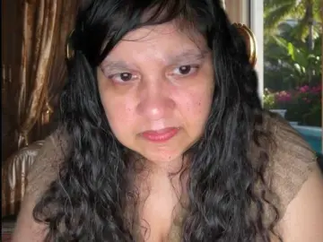 Bongacams Free Live Porn of DUMBHOEMELANIE