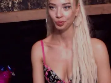 Bongacams Best live sex cam show of spicystarlet