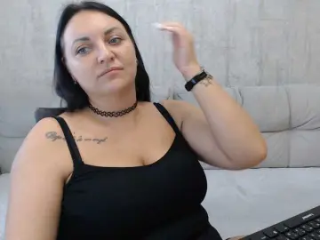 Bongacams Live Sex Cam of AngelinaCute