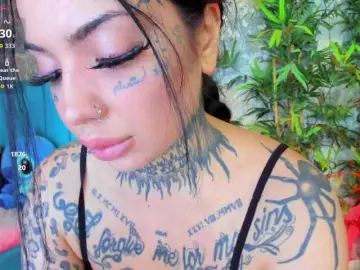 Bongacams Watch Live Sex Cams of CreamyInk