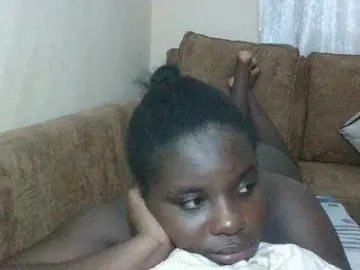 Bongacams Best live sex cam show of Hotybobbies