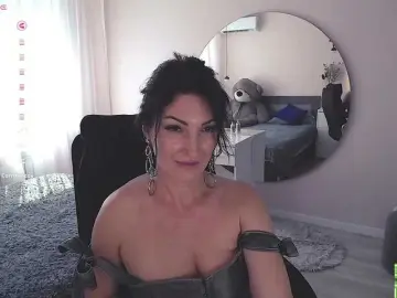Bongacams Watch Live Sex Cams of puma69