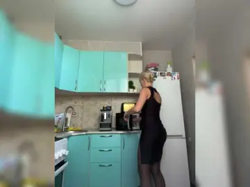 Bongacams Watch Live Sex Cams of Alenaa