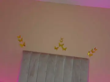Bongacams Free Live Porn of Wanda-Olsenn