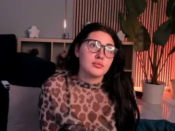 Bongacams Watch Live Sex Cams of Boobzillaa