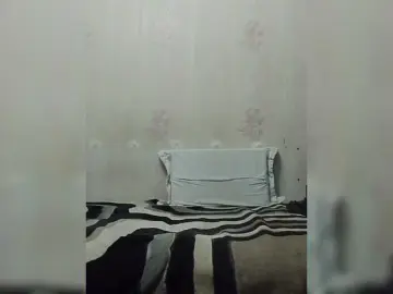 Bongacams Nude Webcam of Kolibrii