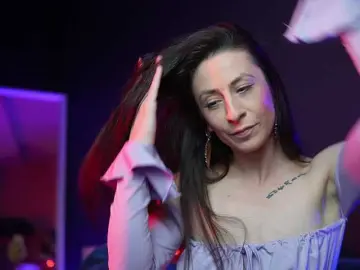 Bongacams Free Porn Cam of RubyRya