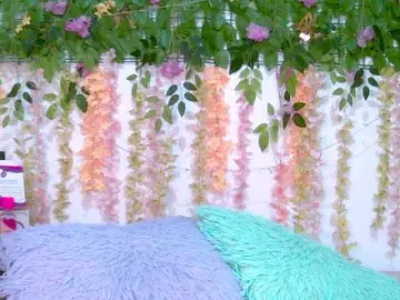 Bongacams Best live sex cam show of Crystal25
