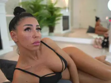 Bongacams Best live sex cam show of MyaBlack