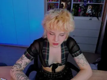 Bongacams Best live sex cam show of Cool-Love