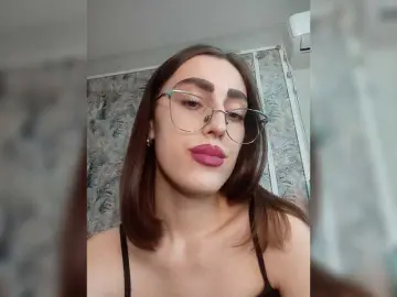 Bongacams Sex Cam of kiska-kira