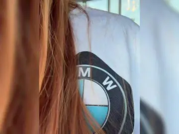Bongacams Live Porn of MilfaSguirt