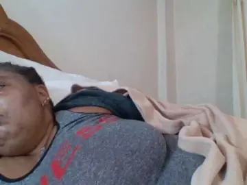 Bongacams Free Live Porn of pussylips53
