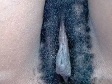 Bongacams Live Sex of Skinybitchx