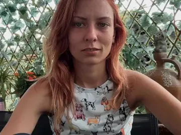 Bongacams Watch Live Sex Cams of karo131324