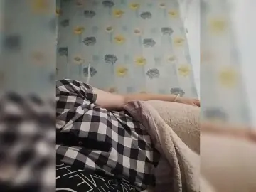 Bongacams Watch Live Sex Cams of SERTSEETKA