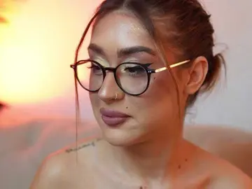 Bongacams Sex Cam of AileenKiss