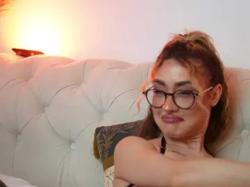 Bongacams Live Sex of AileenKiss