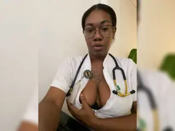 Bongacams Nude Webcam of RegiCorleone