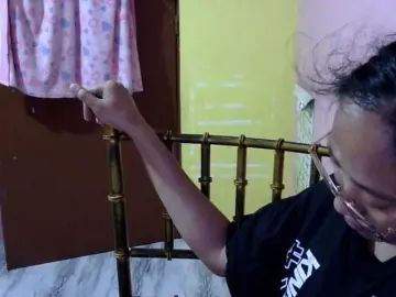 Bongacams Watch Live Sex Cams of MystiqueMiss