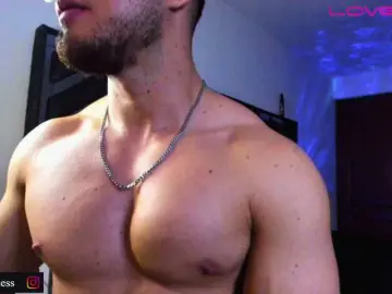 Bongacams Free Porn Cam of AndrewHarriss