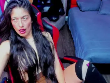 Bongacams Free Live Porn of Sara69-