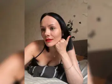 Bongacams Nude Webcam of DominatriS