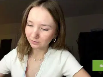 Bongacams Nude Webcam of lisasmall