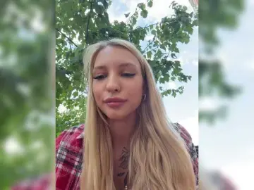 Bongacams Adult Webcam of EwaBrown