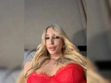 Bongacams Nude Webcam of EwaBrown